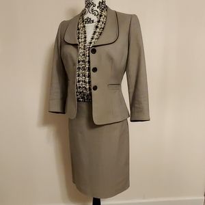 Antonio Melani women's suit